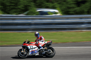 moto gp състезание